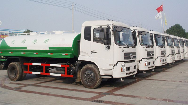 12���|�L(f��ng)���\��ˮ܇�DƬ