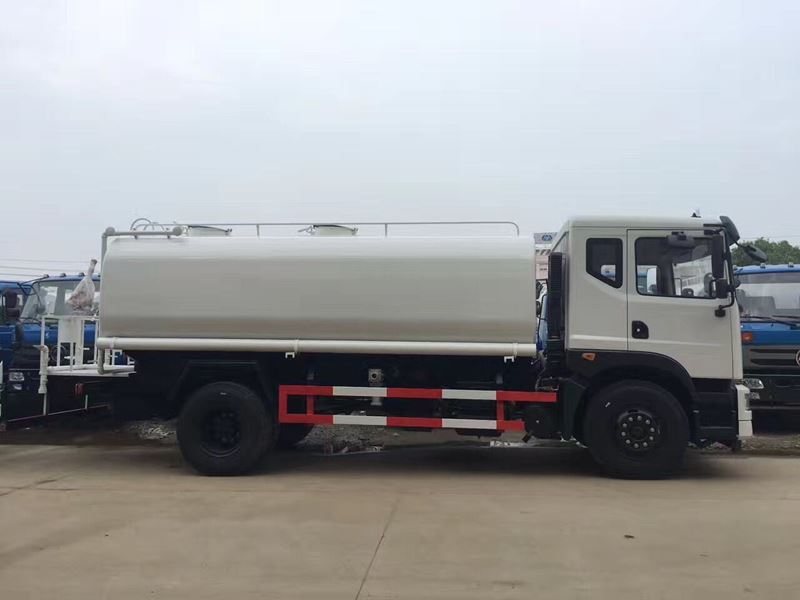 �|�L(f��ng)�A��12����ˮ܇_12����12�����|�L(f��ng)T5�G����ˮ܇�r��3