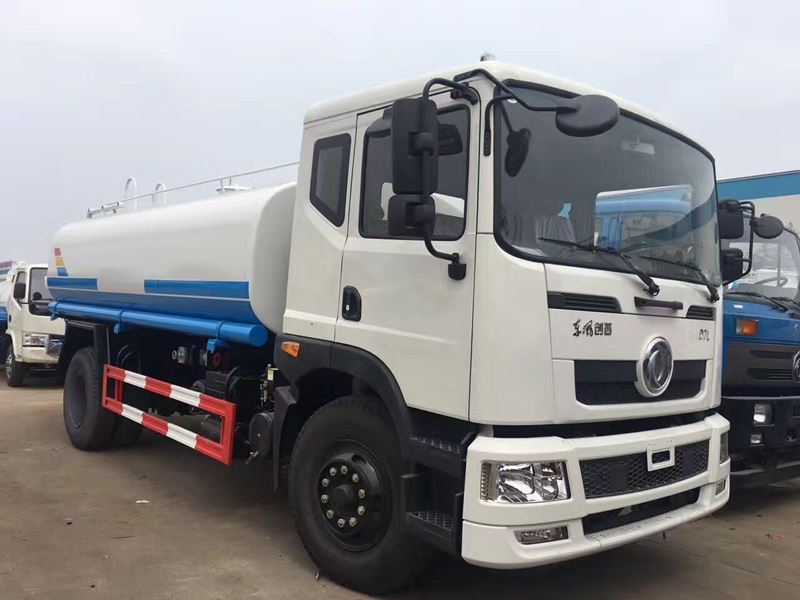 12����12�����|�L��(chu��ng)��D7L�G����ˮ܇�r��