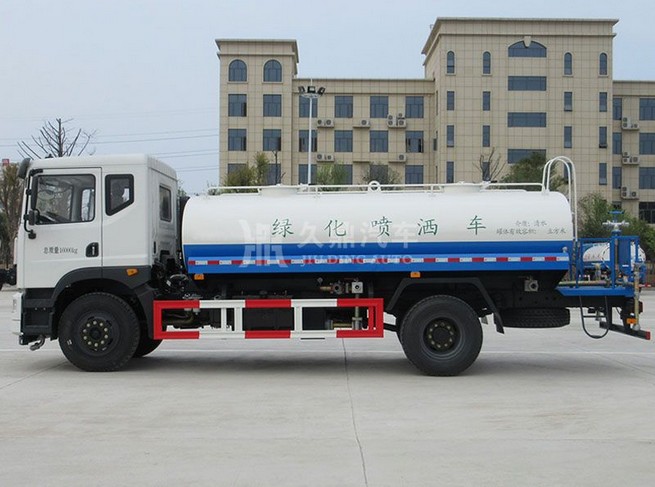 12噸(12方)東風御虎綠化灑水車廠家價格3