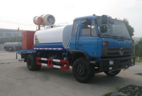 東風(fēng)145農(nóng)藥噴灑車圖片 東風(fēng)145農(nóng)藥噴灑車圖片