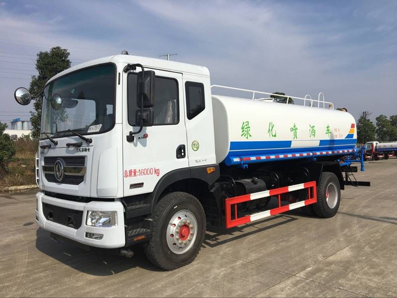 東風灑水車圖片 東風灑水車圖片