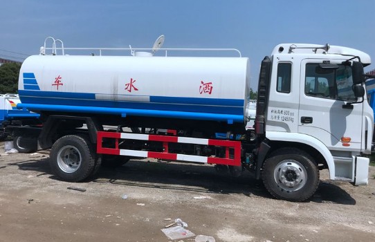 江淮格爾發(fā)(K5)12噸綠化灑水車(chē)廠(chǎng)家價(jià)格3