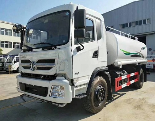 東風(fēng)專底新款12噸綠化灑水車廠家價格2