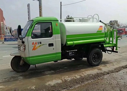 不上戶的三輪灑水車廠家直銷價(jià)格3