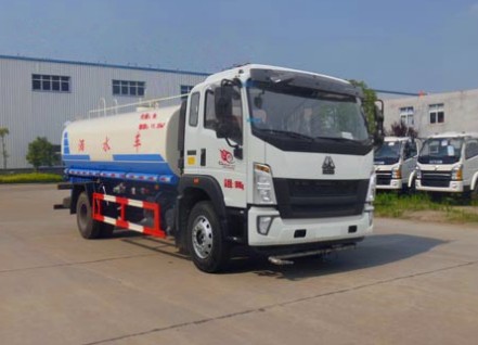 15噸灑水車(chē)報(bào)價(jià)表_重汽豪沃G5X-15噸綠化灑水車(chē)廠(chǎng)家價(jià)格3