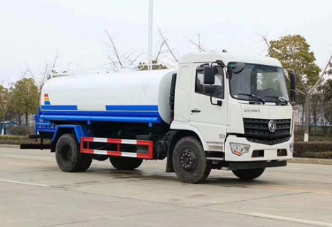 東風(fēng)專底15噸灑水車圖片 東風(fēng)專底15噸灑水車圖片
