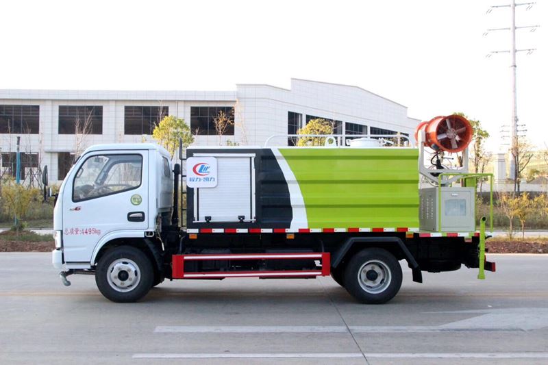 藍牌灑水車和黃牌灑水車的區別_東風小多利卡5方藍牌抑塵車5