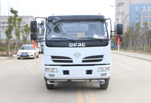 �|�L���𿨞�ˮ܇�DƬ