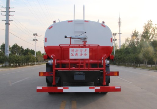 東風天龍前四后八灑水車高清圖片 東風天龍前四后八灑水車高清圖片