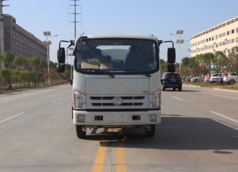 福田康瑞6噸灑水車高清圖片 福田康瑞6噸灑水車高清圖片