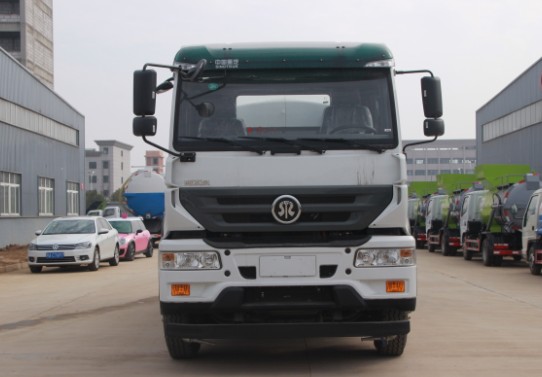 重汽斯太爾后八輪18噸灑水車(chē)高清圖片 重汽斯太爾后八輪18噸灑水車(chē)高清圖片