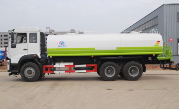 重汽斯太爾后八輪18噸灑水車(chē)高清圖片 重汽斯太爾后八輪18噸灑水車(chē)高清圖片