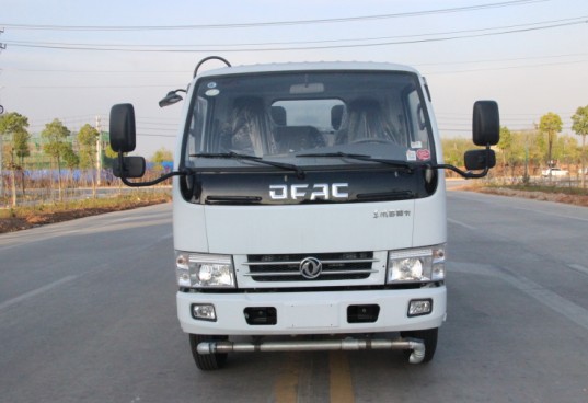 東風(fēng)多利卡D6藍(lán)牌抑塵車高清圖片 東風(fēng)多利卡D6藍(lán)牌抑塵車高清圖片