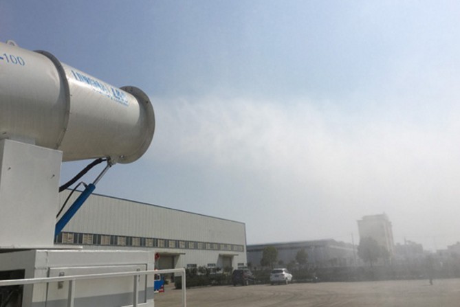 霧炮車圖片 霧炮車圖片