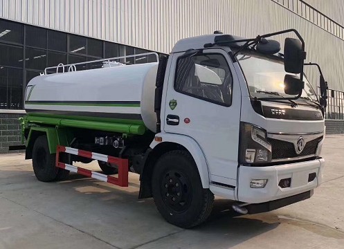 ����10���|�L(f��ng)��������ˮ܇�DƬ