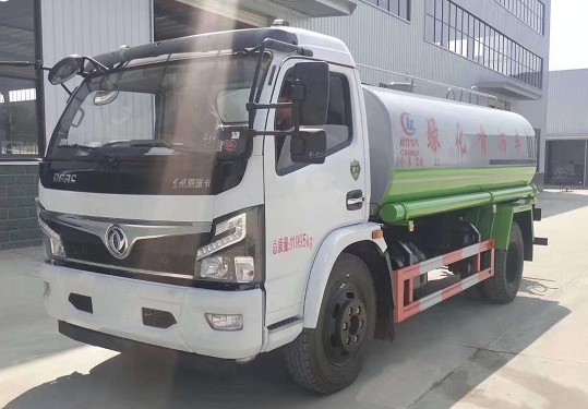 ����10���|�L(f��ng)��������ˮ܇�DƬ