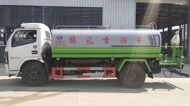 ����10���|�L(f��ng)��������ˮ܇�DƬ