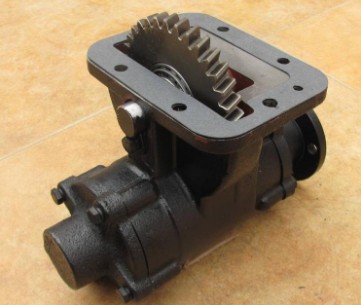 萬里揚五檔5TS40變速箱取力器(42054014-010AS)4