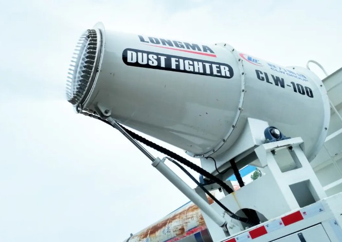 CLW-100型80米霧炮機(jī) CLW-100型80米霧炮機(jī)