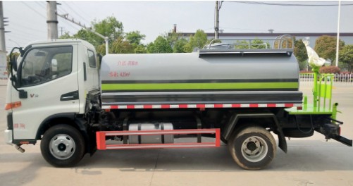 國(guó)六5方江淮駿鈴V3灑水車(chē) 國(guó)六5方江淮駿鈴V3灑水車(chē)