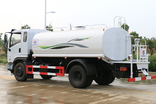 12方灑水車需要什么駕駛證_國六12噸東風專底D1L綠化灑水車廠家價格3