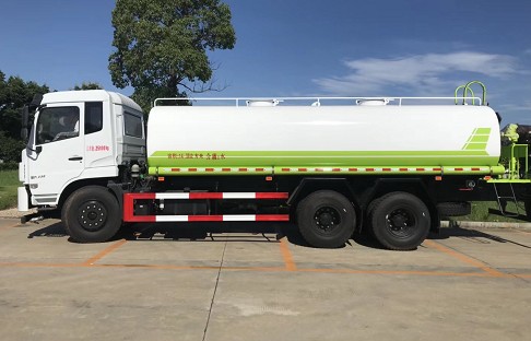 20方灑水車價(jià)格_國六20噸東風(fēng)隨專D17-Z后雙橋綠化灑水車廠家價(jià)格4