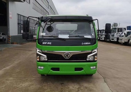 東風(fēng)福瑞卡天然氣7方灑水車圖片 東風(fēng)福瑞卡天然氣7方灑水車圖片