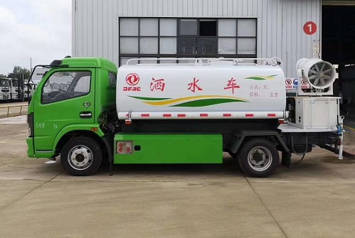 東風(fēng)福瑞卡天然氣7方綠化灑水車廠家價(jià)格3