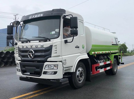 12����ˮ܇���U�r���_����12�����\F6�G����ˮ܇�S�҃r��2