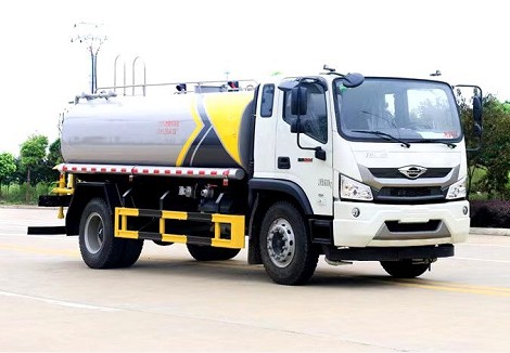 ����15����������ES7��ˮ܇�DƬ