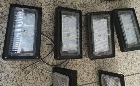 消防車簡易后照明燈(LED光源) 消防車簡易后照明燈(LED光源)