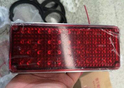 ����܇���W��