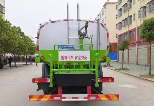 國(guó)五20噸福田灑水車圖片 國(guó)五20噸福田灑水車圖片