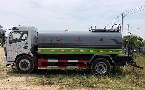 12�_���և����|�L(f��ng)����10����ˮ܇�DƬ