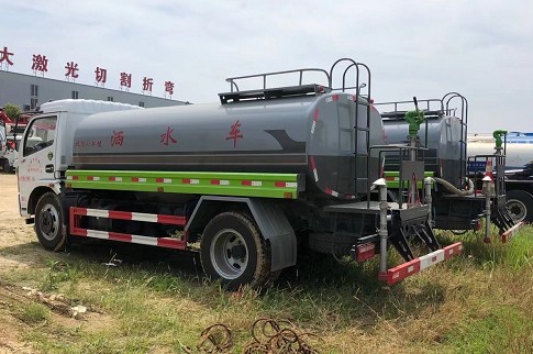 12�_���և����|�L(f��ng)����10����ˮ܇�DƬ