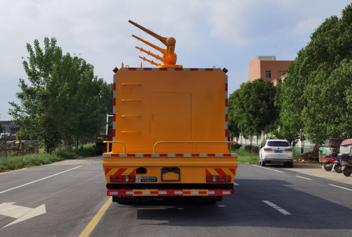 國六重汽豪沃80米礦山爆破抑塵車 國六重汽豪沃80米礦山爆破抑塵車