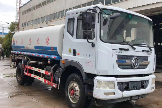 二手15方康機180馬力灑水車_二手東風多利卡d9灑水車5