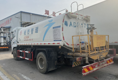 ���և���|�L(f��ng)�S��15����ˮ܇