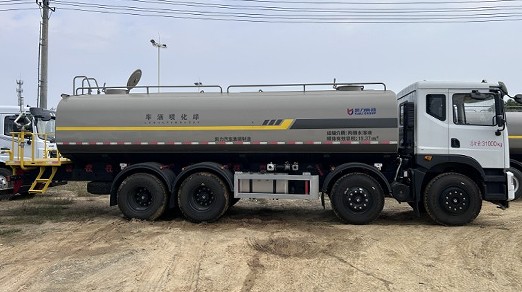 25����ˮ܇�r(ji��)��_�|�L(f��ng)�A��T5ǰ�ĺ��25����ˮ܇_�P���L(f��ng)��KLF5310GPSE6�;G������܇3