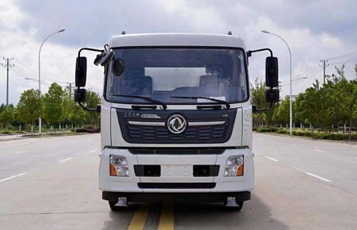 東風(fēng)天錦12方灑水車(chē) 東風(fēng)天錦12方灑水車(chē)