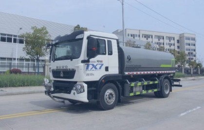15方重汽豪沃TX7灑水車_曼發(fā)動機(jī)258馬力_縱昂牌CLT5189GPSZZ6A型綠化噴灑車 15方重汽豪沃TX7灑水車_曼發(fā)動機(jī)258馬力_縱昂牌CLT5189GPSZZ6A型綠化噴灑車