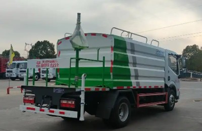 藍牌灑水車包上牌多少錢一臺?_ 藍牌灑水車最大多少方量的? 藍牌灑水車包上牌多少錢一臺?_ 藍牌灑水車最大多少方量的?