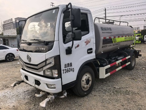 二手東風小多利卡5方灑水車_二手中聯重科5方灑水車 二手東風小多利卡5方灑水車_二手中聯重科5方灑水車
